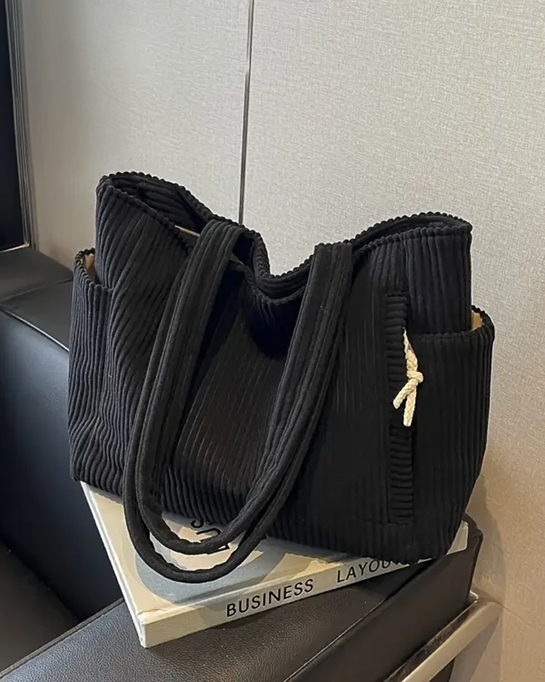 Tilda – Ribbet shopper med snore-detalje