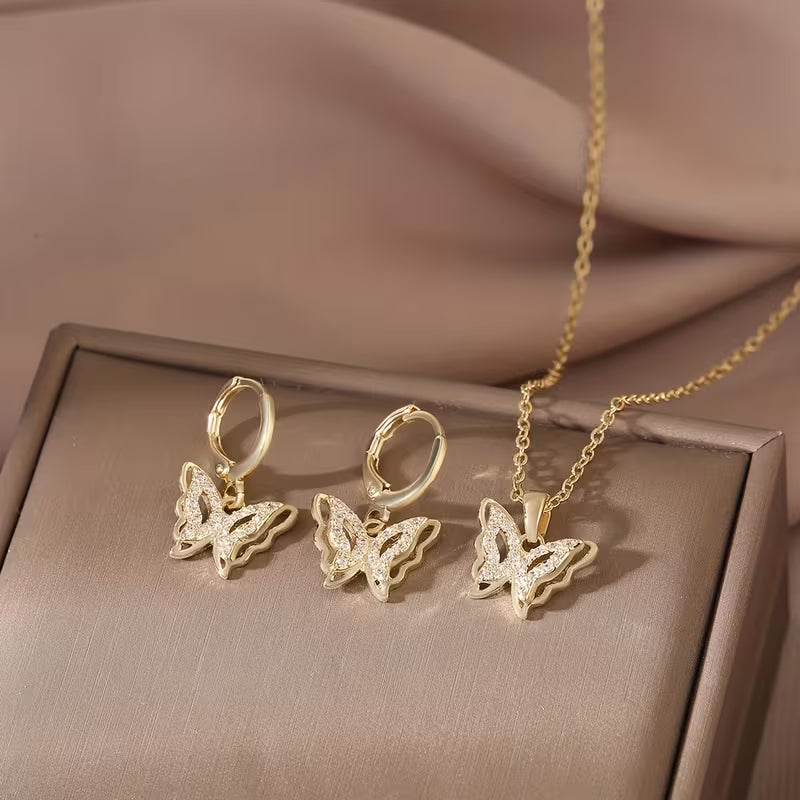 Sommerfugl lykkebringer øreringe med gratis halskæde | Begrænset tilbud